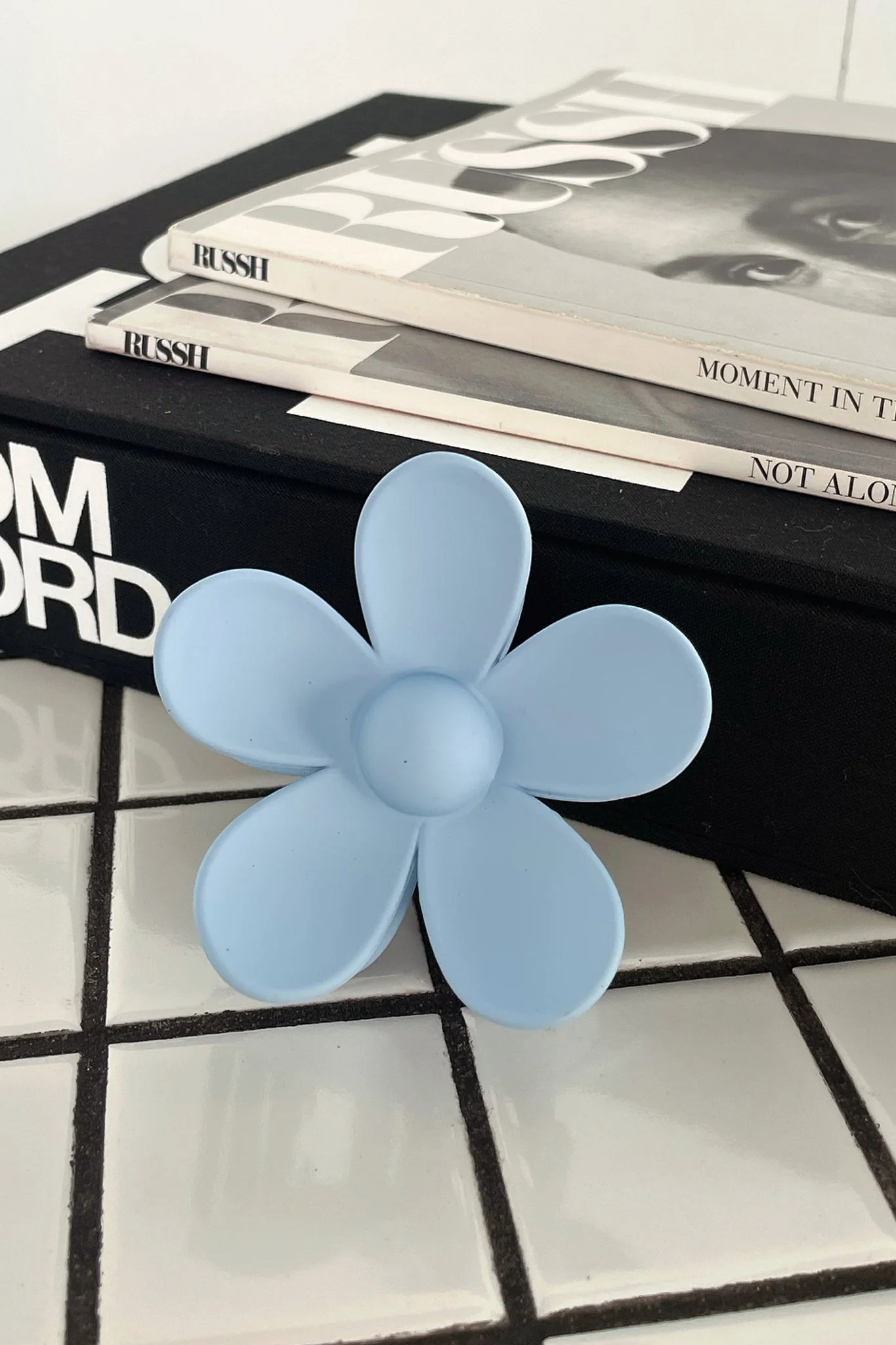 Heidi Claw Clip - Blue - Image 2