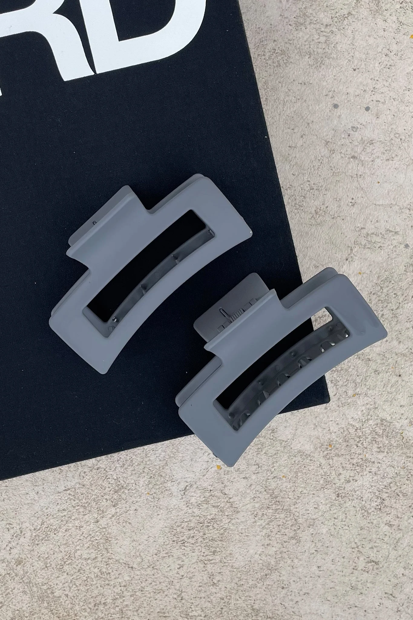 Mika Claw Clip - Grey - Image 3